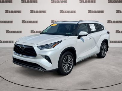 Used 2025 Toyota Highlander Limited