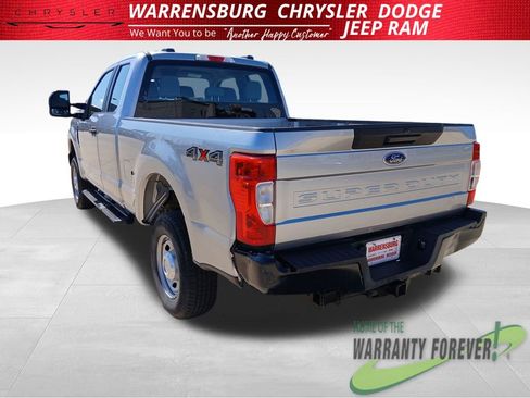 Used 2022 Ford F250 XL w/ Power Equipment Group AWD/4WD image 6