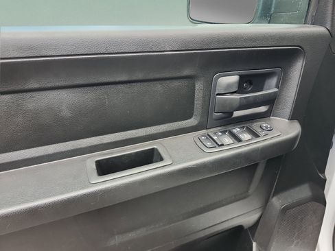 Used 2019 RAM 1500 Tradesman w/ Popular Equipment Group RWD image 16