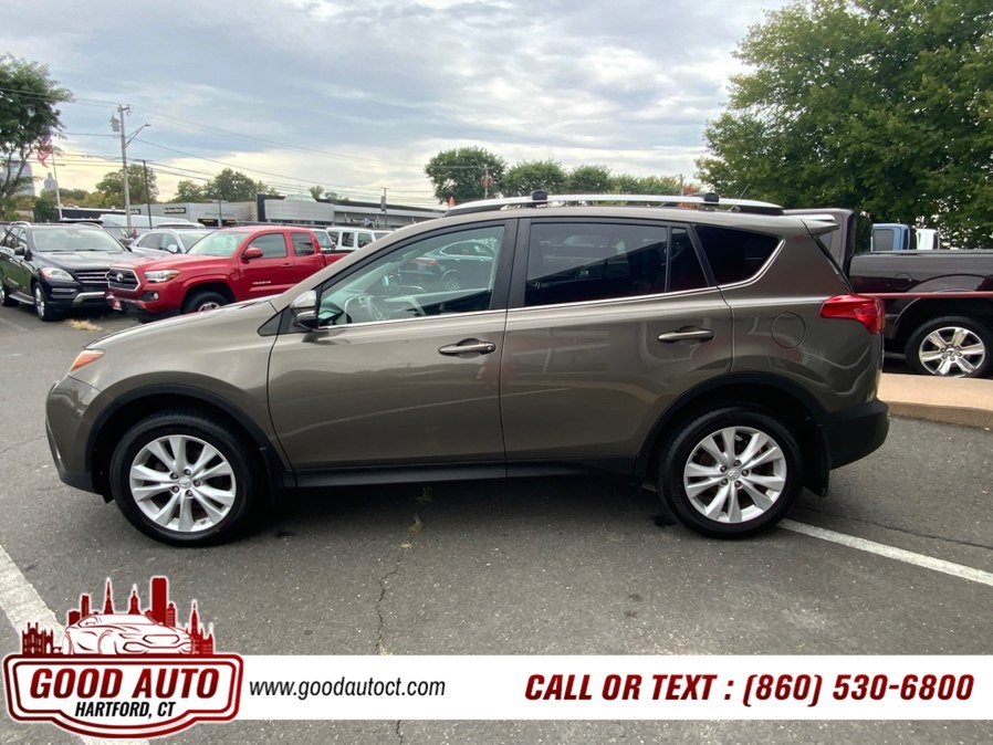 Used 2015 Toyota RAV4 Limited w/ Technology Package AWD/4WD image 5
