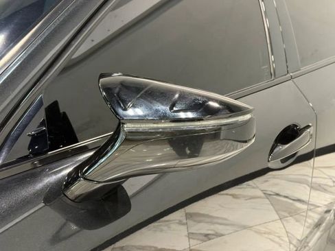 Used 2021 Lexus IS 300 w/ Comfort Package RWD image 11