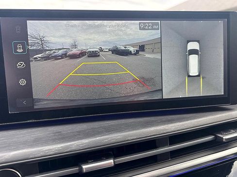 Used 2025 Hyundai Santa Fe Limited image 16