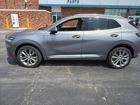 Used 2022 Buick Envision Avenir w/ Technology Package II FWD image 1