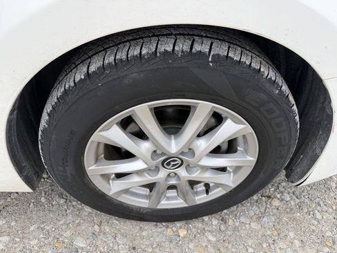 Used 2014 MAZDA MAZDA3 i Grand Touring FWD image 10