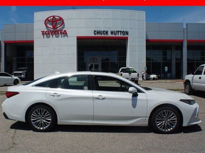 Used 2019 Toyota Avalon Limited w/ Advanced Safety Package