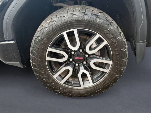 Used 2021 GMC Sierra 1500 AT4 AWD/4WD image 9