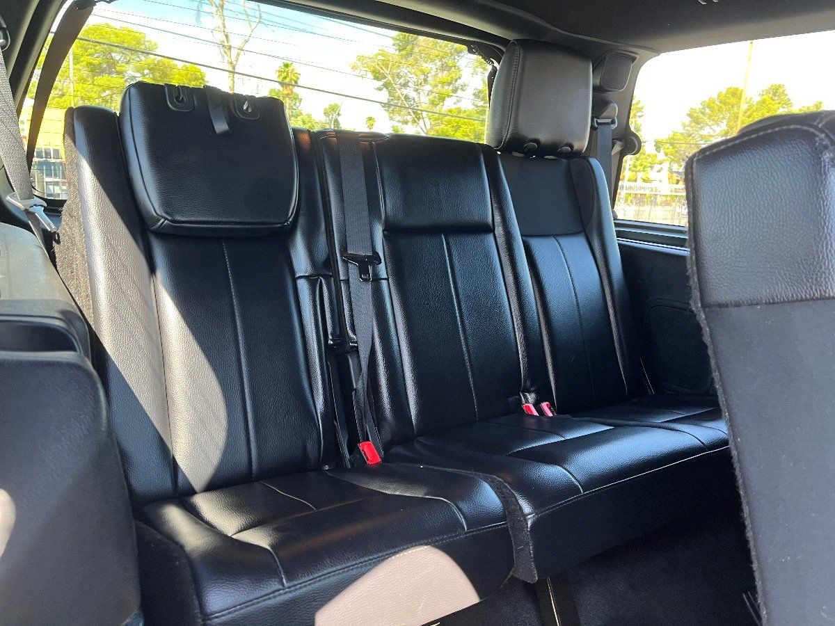 Used 2016 Ford Expedition Limited RWD image 36