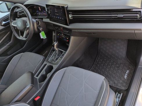 Used 2026 Volkswagen Jetta Sport FWD image 27