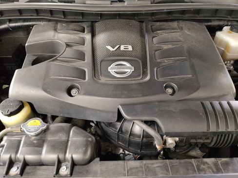 Used 2017 Nissan Armada Platinum w/ Interior Lighting Package AWD/4WD image 30