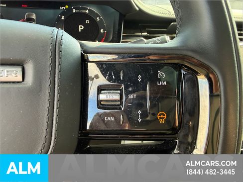 Used 2023 Land Rover Range Rover Sport SE Dynamic image 28