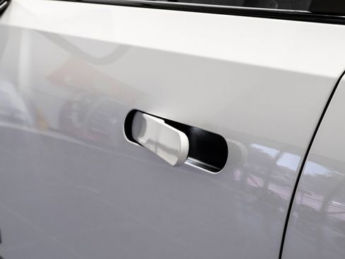 Used 2023 Rivian R1T Adventure image 47