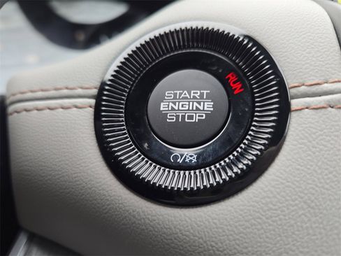 New 2026 Jeep Compass Limited image 23