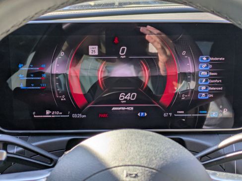 Certified 2025 Mercedes-Benz CLE 53 AMG 4MATIC Cabriolet image 21