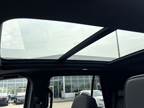 Used 2024 GMC Yukon Denali w/ Max Trailering Package AWD/4WD image 19