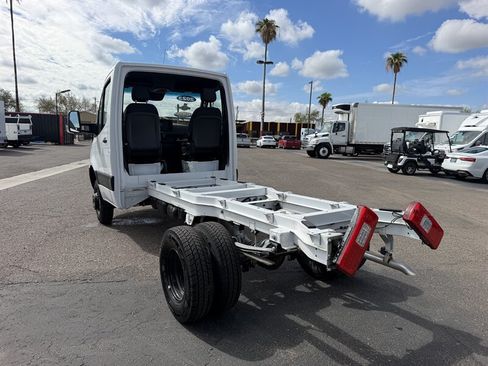 Used 2023 Mercedes-Benz Sprinter 3500 image 5