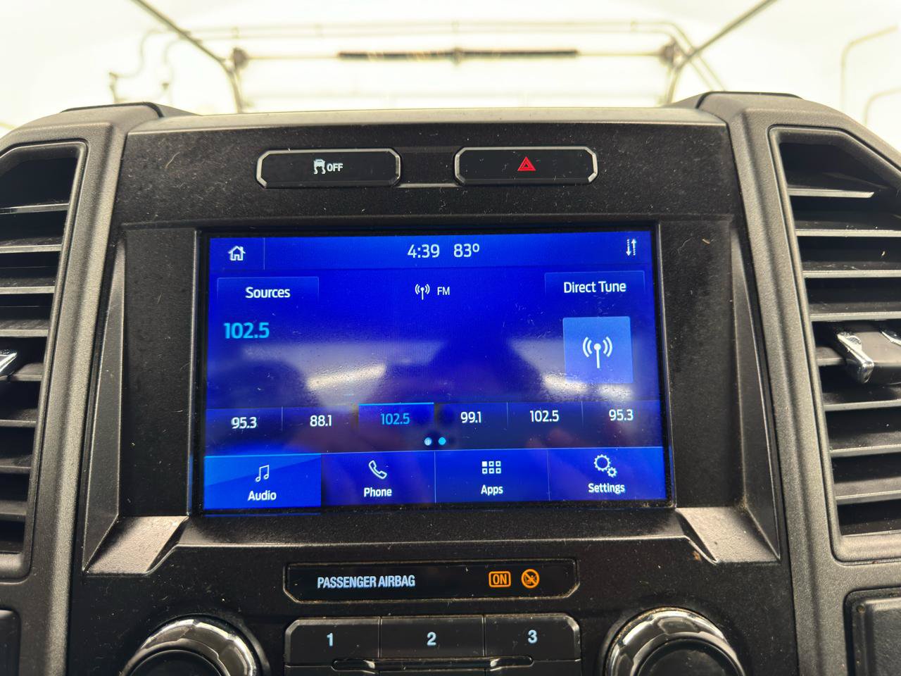 Used 2022 Ford F250 XL w/ Power Equipment Group AWD/4WD image 25