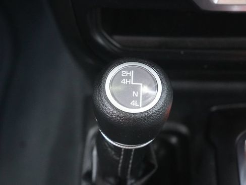 Used 2024 Jeep Wrangler Sport AWD/4WD image 21