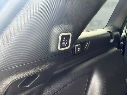 Used 2024 Jeep Grand Cherokee Limited 4xe AWD/4WD image 21