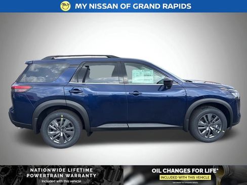 New 2026 Nissan Pathfinder SV AWD/4WD image 6