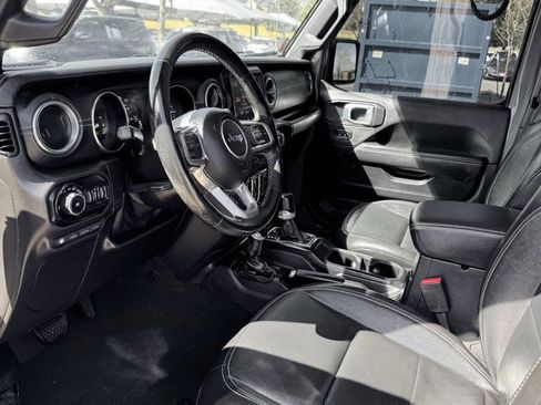 Used 2021 Jeep Wrangler Unlimited Sahara w/ Cold Weather Group image 11