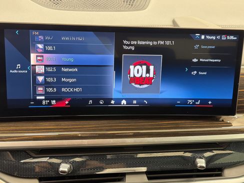 Certified 2024 BMW X5 xDrive40i w/ M Sport Package image 24