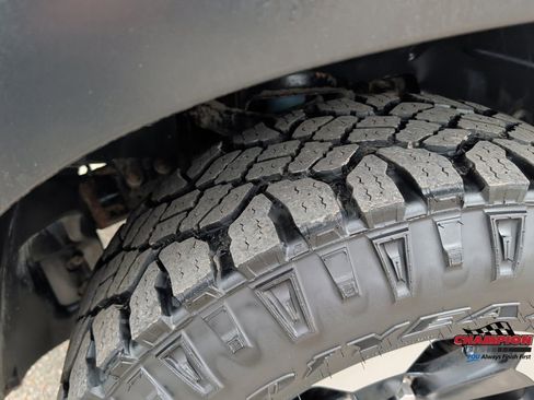 Used 2019 RAM 1500 Rebel w/ Level 2 Equipment Group AWD/4WD image 12