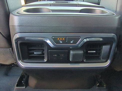 Used 2019 GMC Sierra 1500 SLT image 17