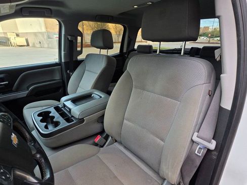 Used 2018 Chevrolet Silverado 1500 LT w/ All Star Edition image 17