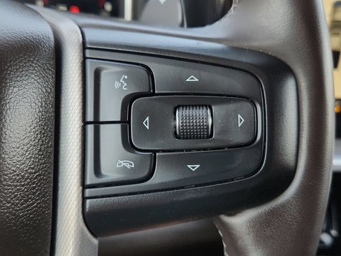 Used 2023 GMC Sierra 1500 Denali AWD/4WD image 18