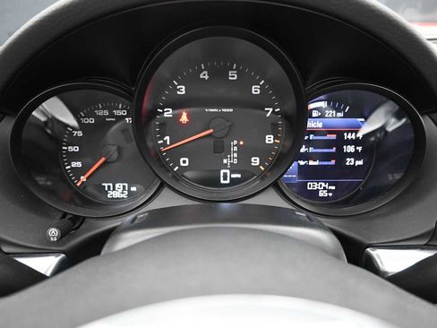 Certified 2014 Porsche Boxster RWD image 10