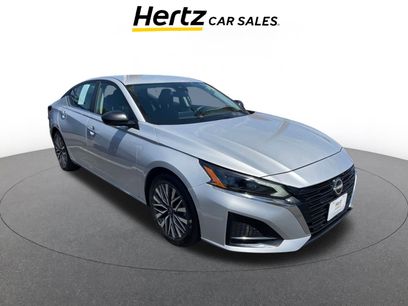 Used 2024 Nissan Altima 2.5 SV