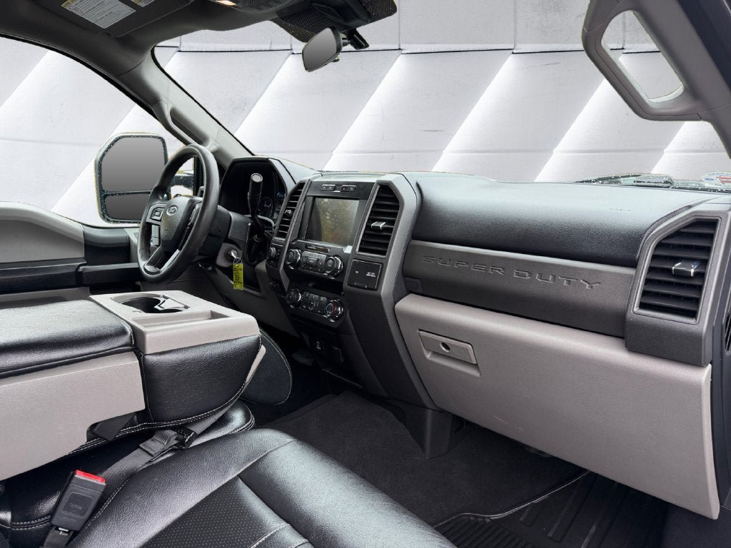Used 2021 Ford F350 XL w/ STX Appearance Package AWD/4WD image 16