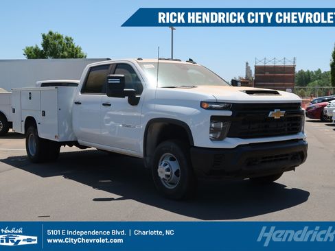 New 2026 Chevrolet Silverado 3500 W/T w/ WT Convenience Package AWD/4WD image 1