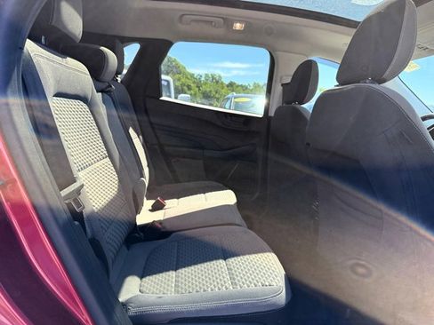Used 2022 Ford Escape SE w/ SE Sport Appearance Package AWD/4WD image 16
