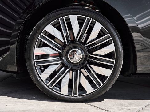 Used 2026 Rolls-Royce Ghost AWD/4WD image 3
