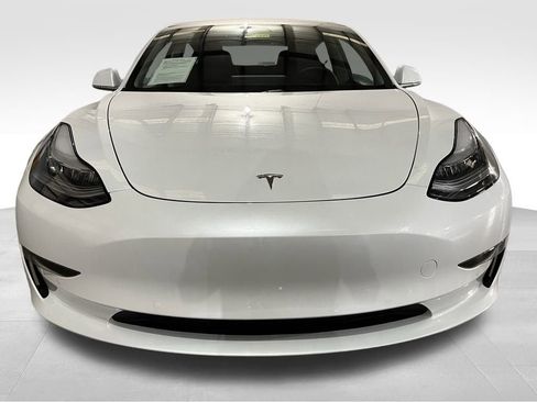 Used 2020 Tesla Model 3 Standard Range Plus image 8