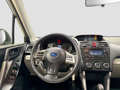 Used 2015 Subaru Forester 2.5i w/ Alloy Wheel Package image 22