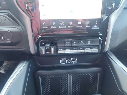 New 2026 RAM 2500 Big Horn image 8