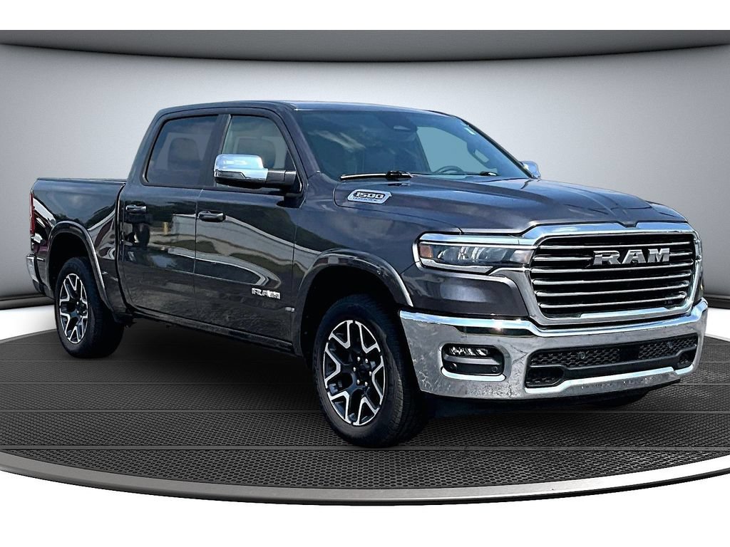Used 2026 RAM 1500 Laramie AWD/4WD image 2