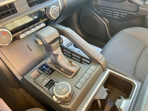 Used 2025 Toyota 4Runner SR5 image 15