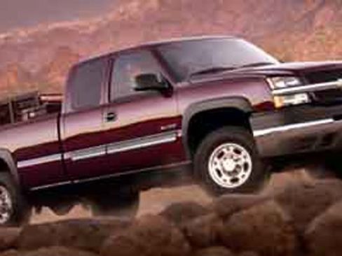 Used 2003 Chevrolet Silverado 2500 LS w/ Snow Plow Prep Package AWD/4WD image 1