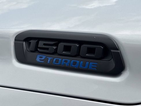 New 2026 RAM 1500 Big Horn AWD/4WD image 11