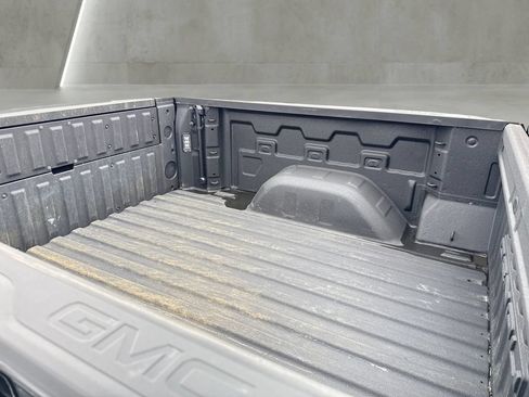 Used 2023 GMC Sierra 1500 Denali AWD/4WD image 7