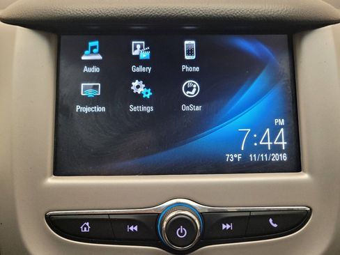 Used 2017 Chevrolet Cruze LS FWD image 25