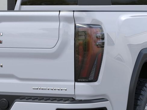 New 2026 GMC Sierra 2500 Denali AWD/4WD image 11