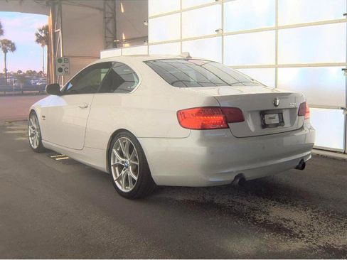 Used 2011 BMW 335i xDrive Coupe AWD/4WD image 7