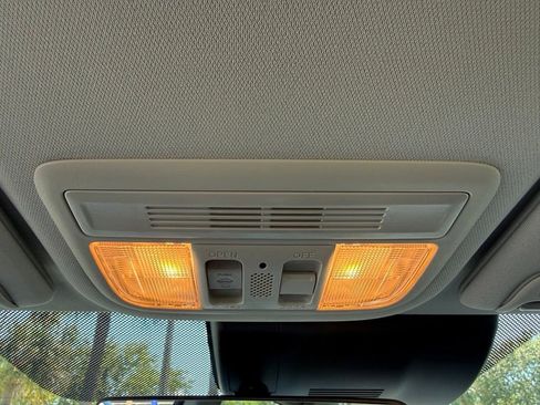 Used 2021 Honda Civic EX-L image 29