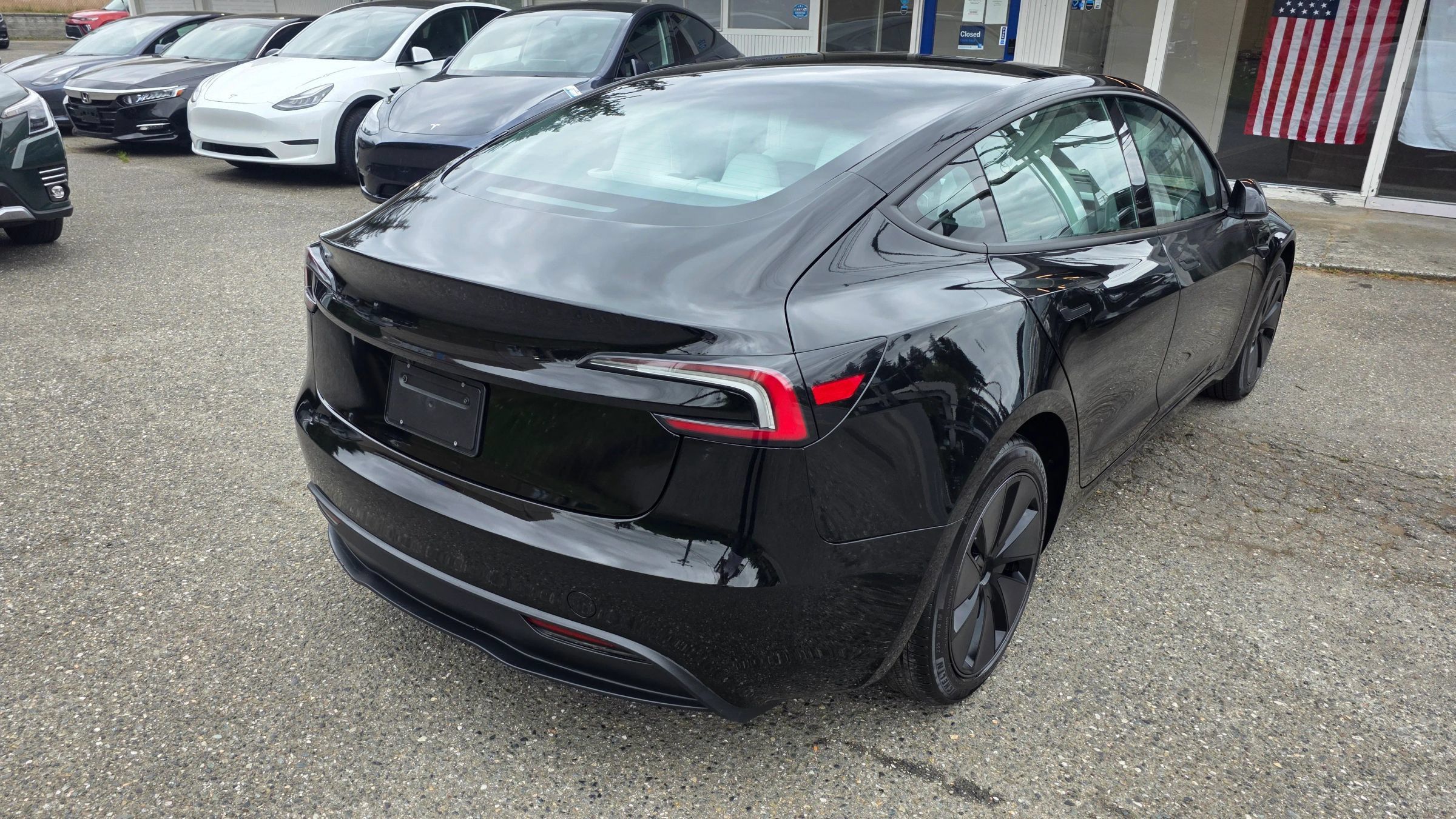 Used 2025 Tesla Model 3 Long Range RWD image 5