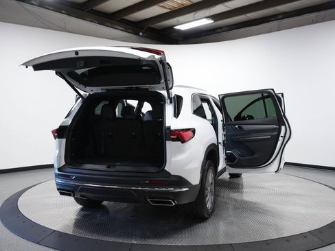 New 2026 Buick Enclave Preferred AWD/4WD image 11