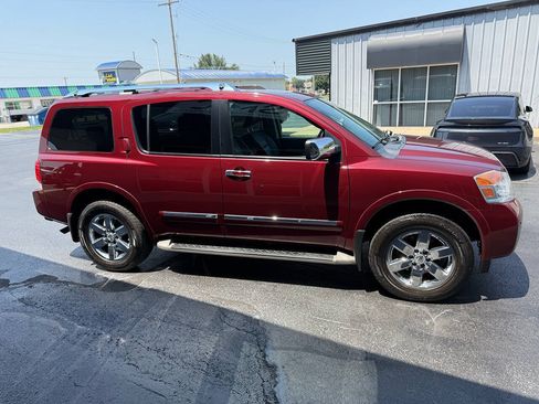 Used 2012 Nissan Armada Platinum AWD/4WD image 6